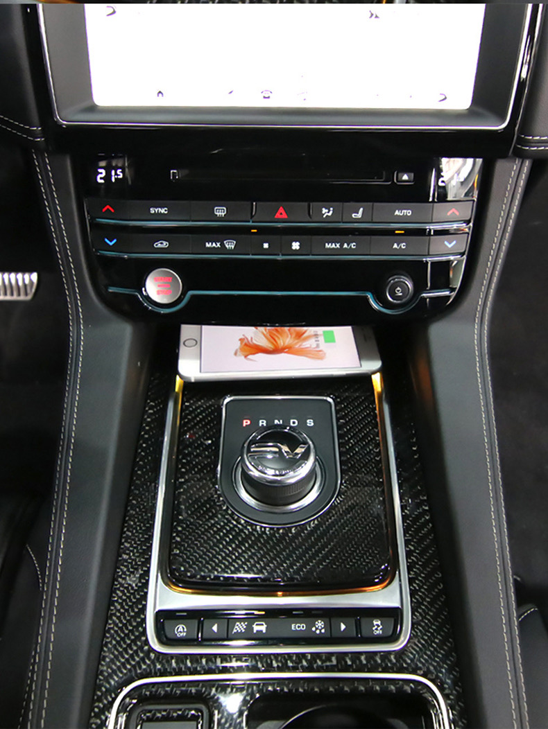 Wireless Phone Charger Pad - 15W bezprzewodowa ładowarka samochodowa dla jaguar